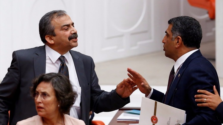 CHP'li Erol'dan HDP'li Önder'e tokat gibi cevap