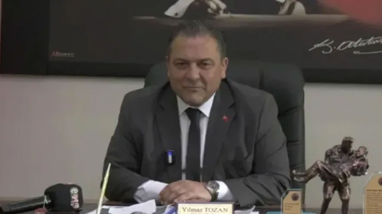 CHP'li Eşme Belediye Başkanı Yılmaz Tozan görevden uzaklaştırıldı