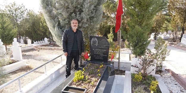 CHP'li İBB teröristleri işe aldı! Şehit babası isyan etti