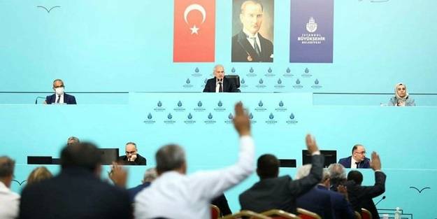 CHP'li İBB yine zam için toplandı