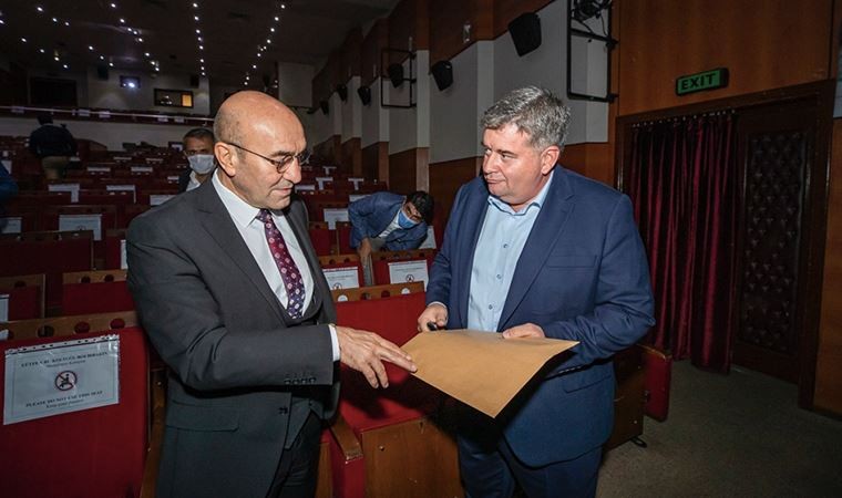 CHP’li iki başkandan kalleşlik! Bu, hakikaten büyük rezalet