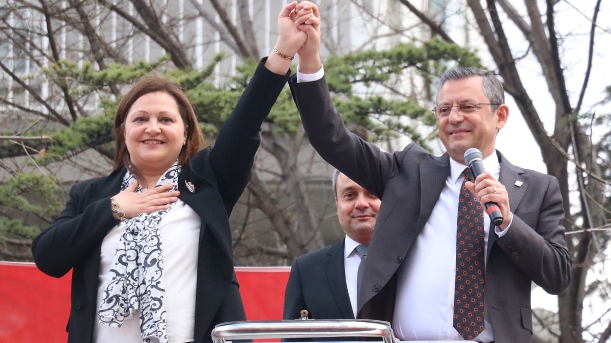 CHP’li isim ifşa etti! CHP’li Belediyede rüşvet ve şantaj skandalı patladı