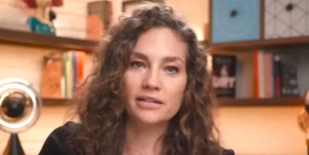 CHP'li İzmir belediyesi Nevşin Mengü'yü çıldırttı! "2024'te Körfez kokar mı?"