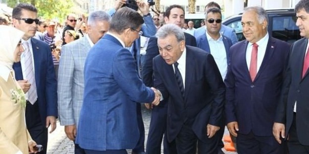 CHP'li Kocaoğlu, CHP'lilere patladı