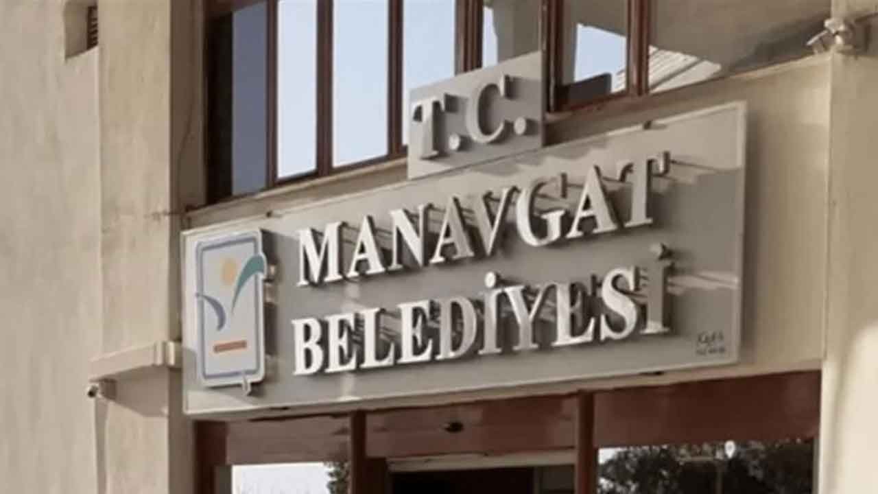 CHP'li Manavgat Belediyesi'nde yolsuzluk lağımı patladı! Şevketli başkan ve şürekâsı hapiste!