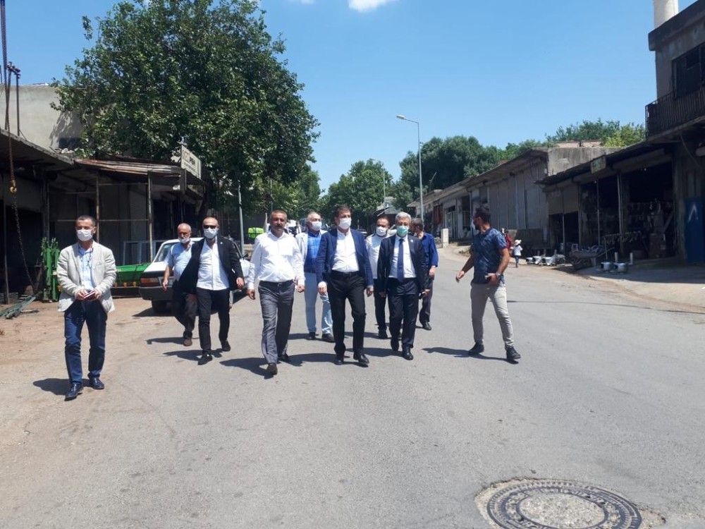 CHP’li milletvekilleri çiftçilerin destek beklediğini söyledi 