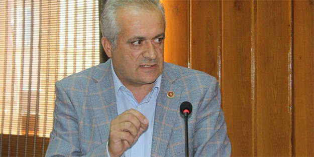 CHP'li Nedim Evli'den özeleştiri: Hantal bir yapımız var!