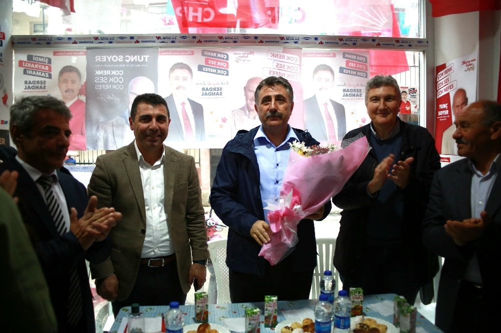 CHP’li Sandal, Bayraklı’da engellilerle buluştu 