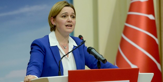 CHP'li o isim dereyi görmeden paçayı sıvadı