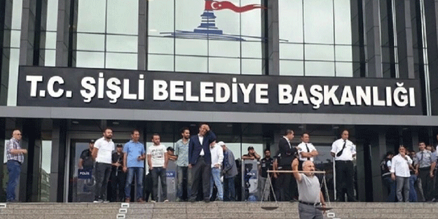 CHP’li Şişli’den 1 ‘tık’a 200 TL
