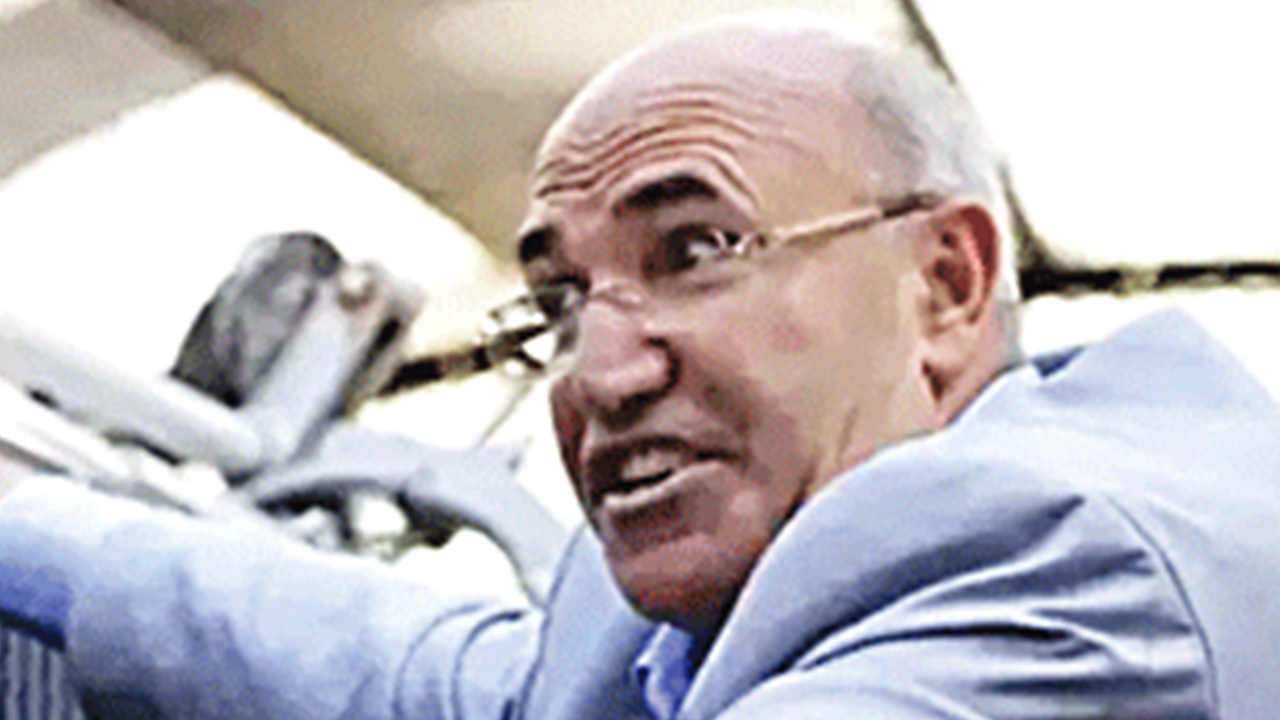 CHP’li Tanal istedi imar planı değişti!