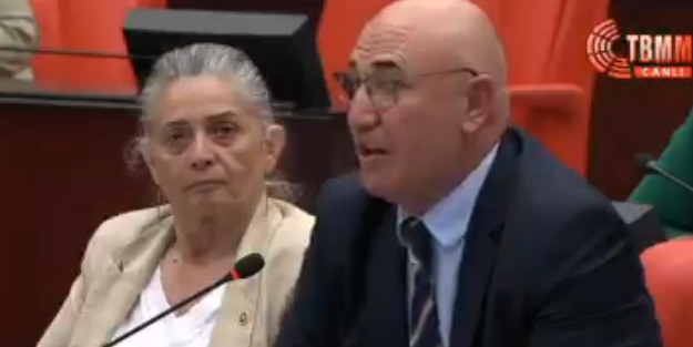 CHP’li Tanal’ın rezil olduğu anlar! Sırrı Süreyya Önder Tanal’ı fena benzetti