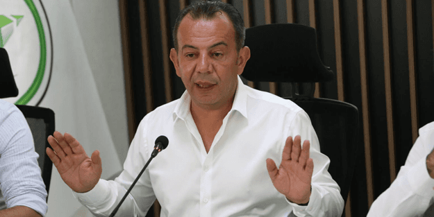 CHP'li Tanju Özcan'dan kıvırma çabası: Annem tesettürlü