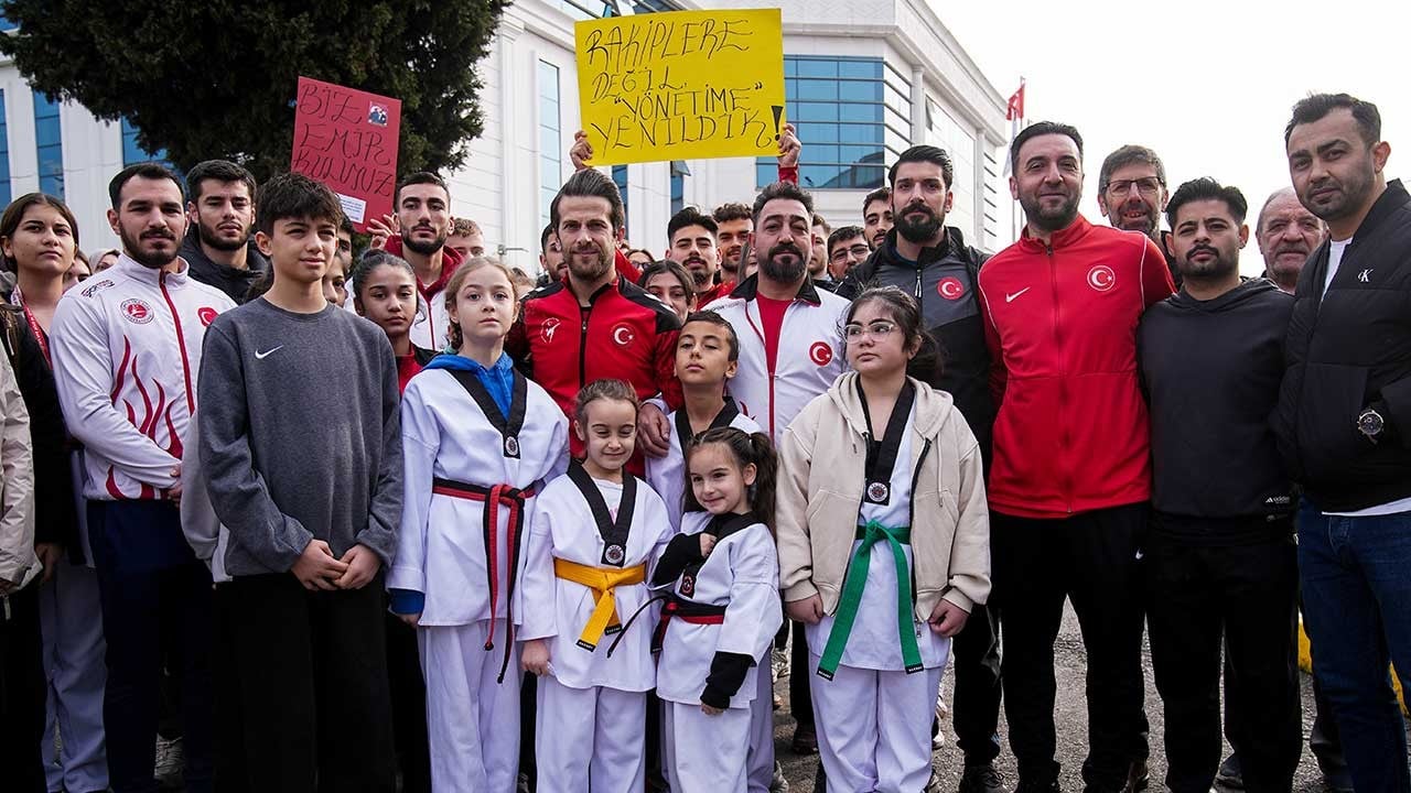CHP'li Tuzla Belediyesi'nde antrenör kıyımı
