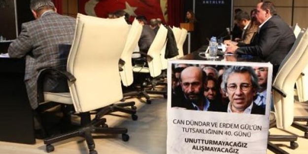 CHP'li üyelerden ihanete destek!