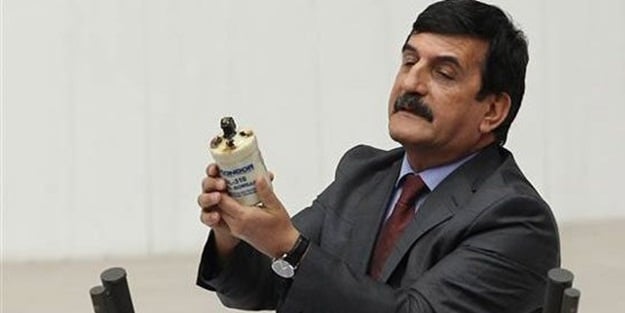 'Birazdan buraya gaz bombası atacağım'