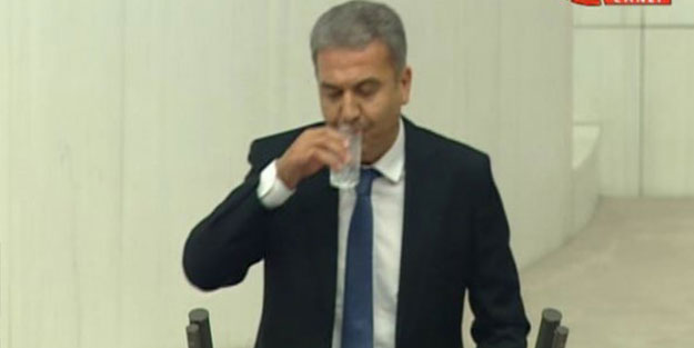 CHP'li vekil Ramazan günü su içti, HDP arka çıktı! 
