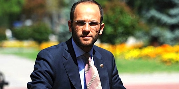 CHP'li vekilden Başbakan'a övgü