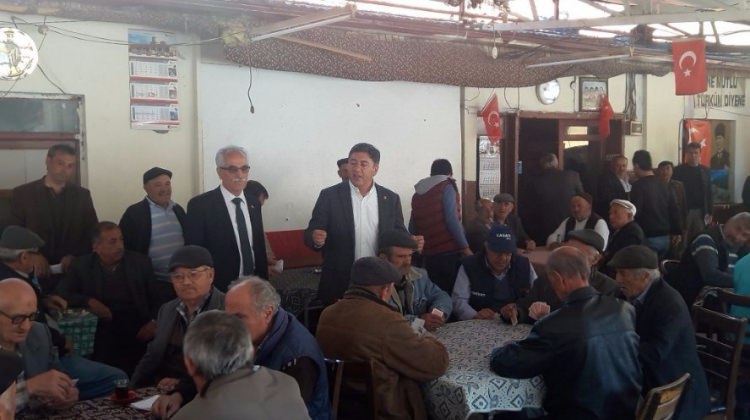 CHP'li vekili kahvehane ziyaretinde kimse tınlamadı