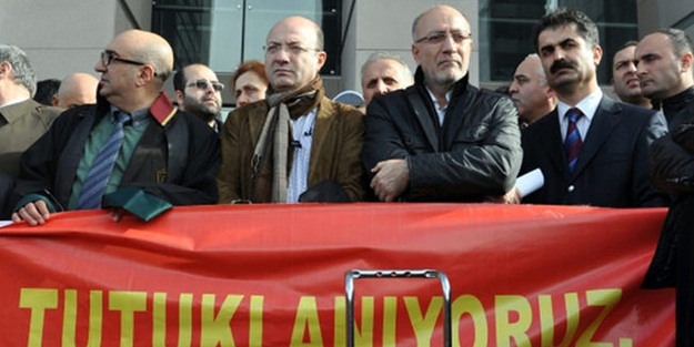 CHP'li vekiller örgüt avukatlarına arka çıkmıştı