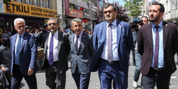CHP'li vekillerden volta eylemi!