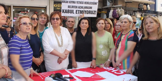 Laikçiler ayaklandı: Bu laikliğe aykırı