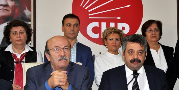 CHP'liler yine Bekaroğlu'na sataştı