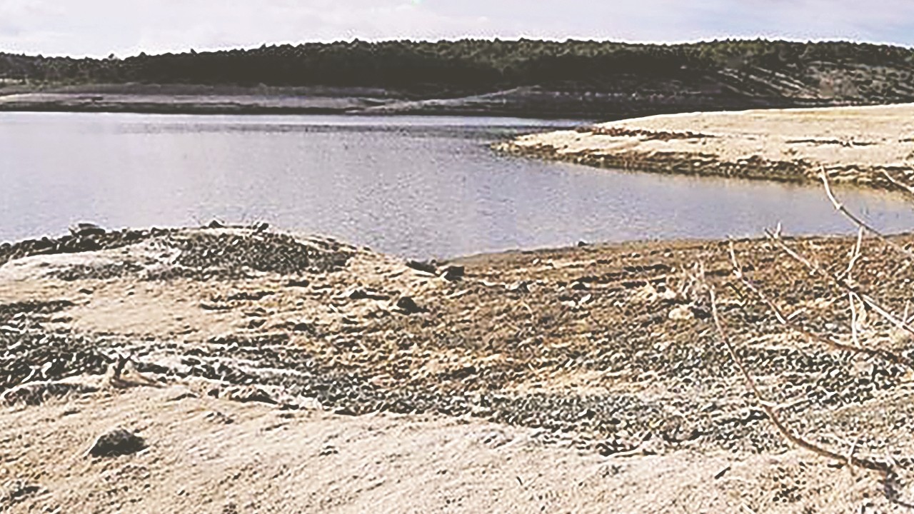 CHP’lilerin elinin değdiği yer kuruyor