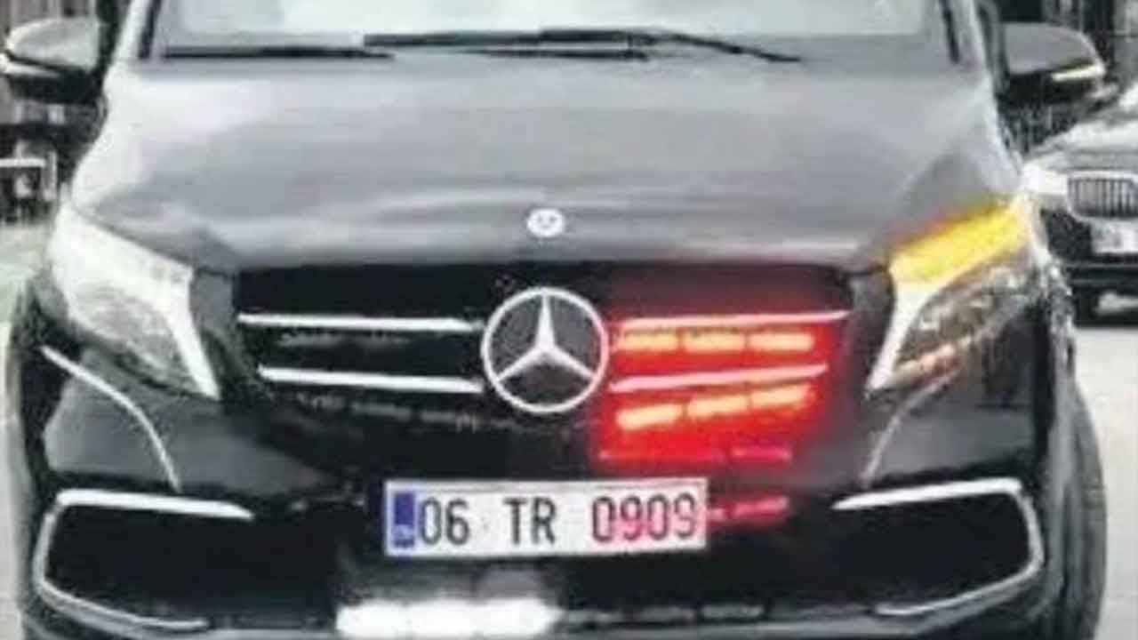 CHP’nin aracıyla partiyi bölecek! Fuhuşçu başkan yaptırdı Özgür Özel çöktü