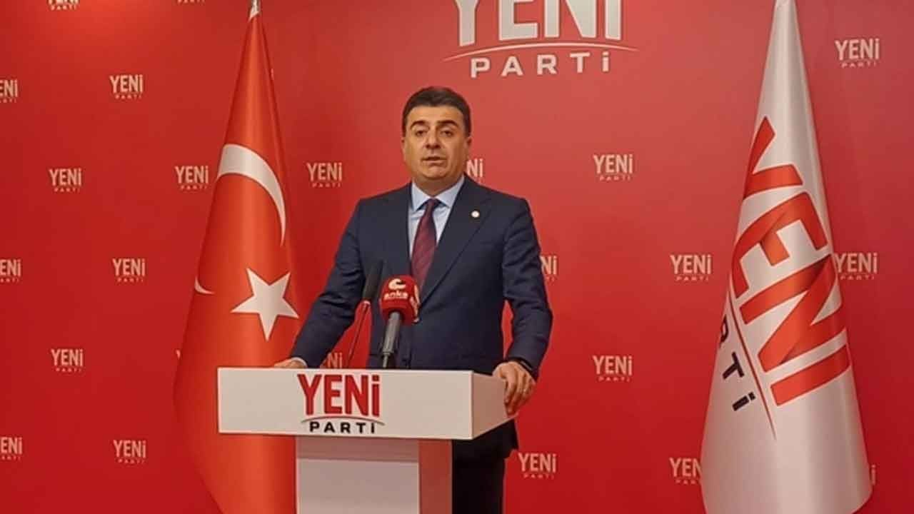 CHP'nin çakma tabelası ellerinde patladı! İsim krizini örtbas etmek için buldukları komik formül fiyasko çıktı!