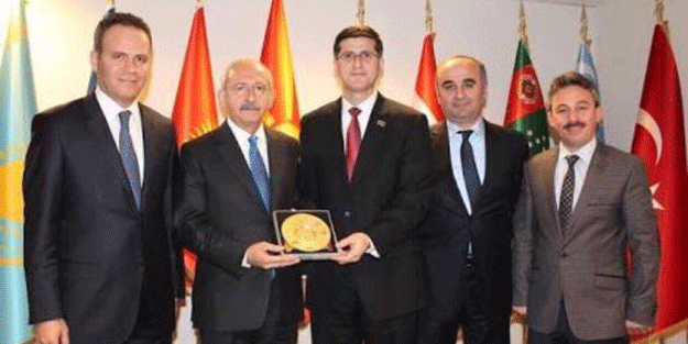 CHP’nin FETÖ imamı kim? FETÖ ‘imamları’ ile CHP Genel Başkanı aynı karede!
