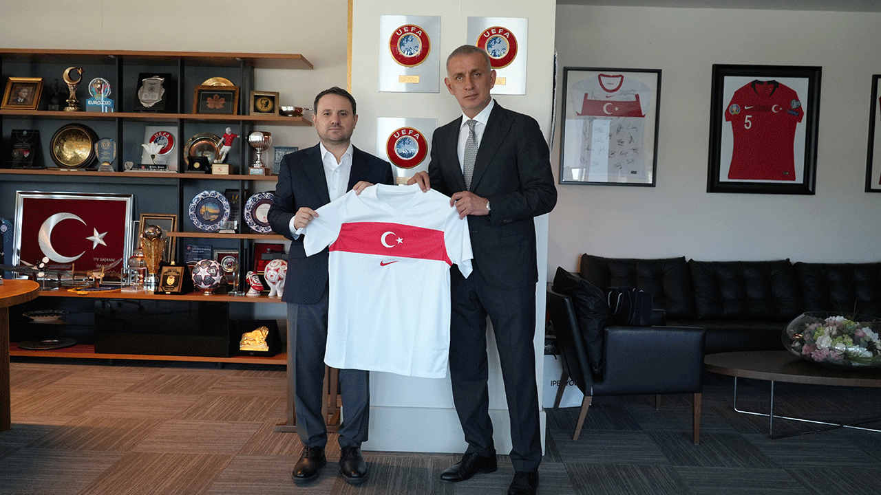 CHP'nin korkulu rüyası Akın Gürlek'ten FETÖ'nün uykularını kaçıran Hacıosmanoğlu'na ziyaret