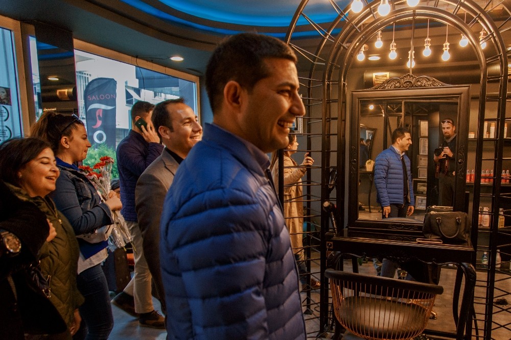 CHP’nin Kuşadası adayı Günel’den esnafa destek sözü 