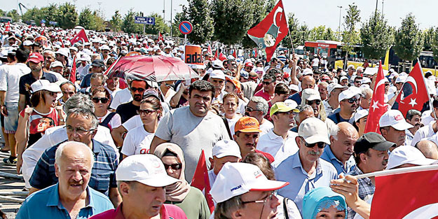 CHP’nin miting rakamları da yalan çıktı