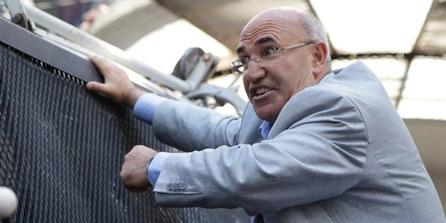 CHP'nin provokatörü Mahmut Tanal yine faka bastı!