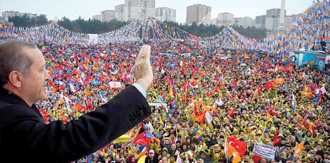 CHP’nin ruhunda yıkmak var