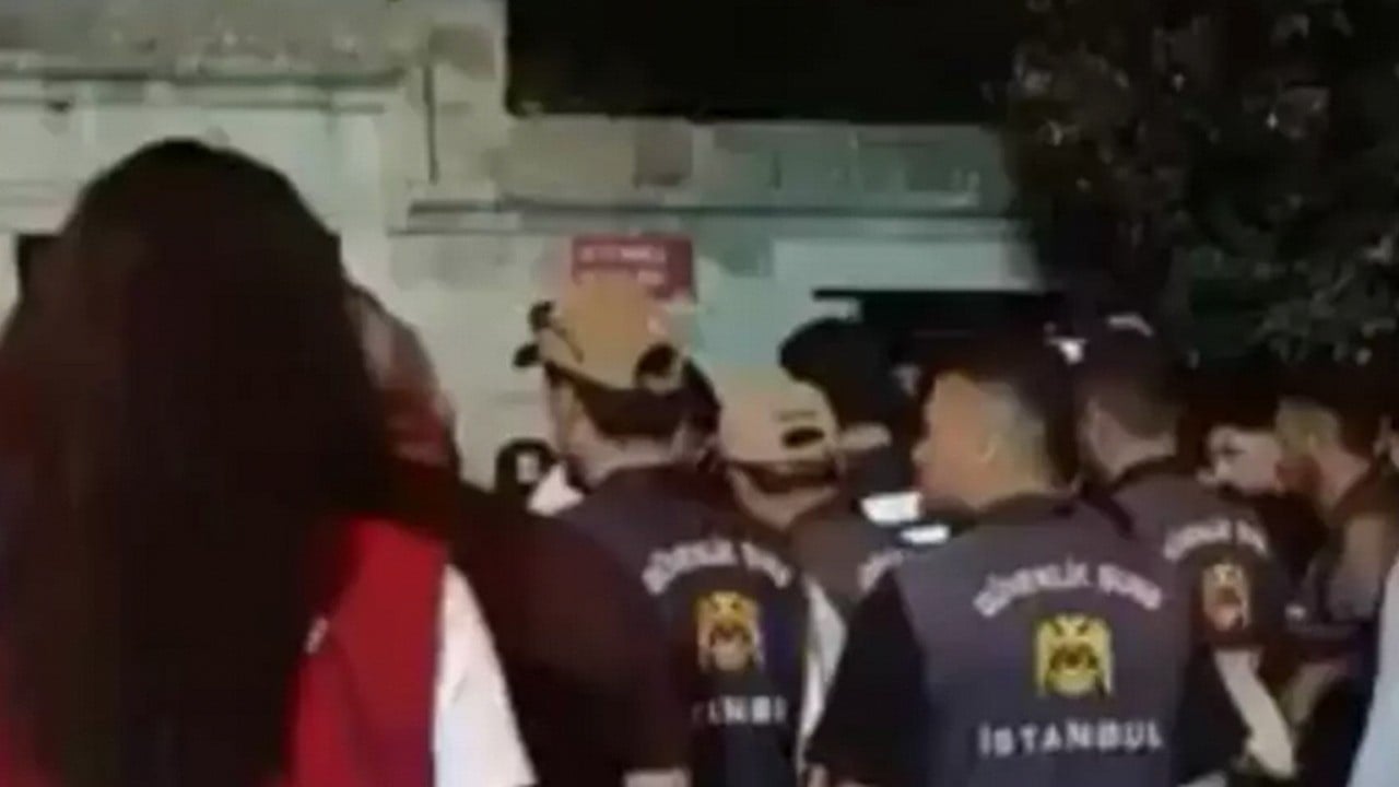 CHP'nin Saraçhane mitinginde 1 kişi bıçaklandı: Parti mitinginde Olay