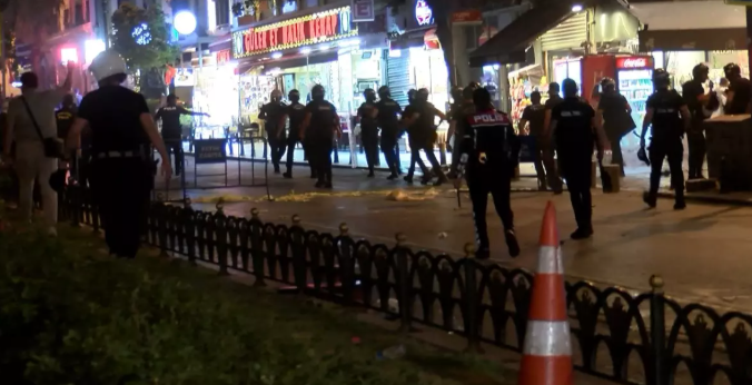 CHP’nin Türk Polisi düşmanlığı! Yine polise saldırdılar