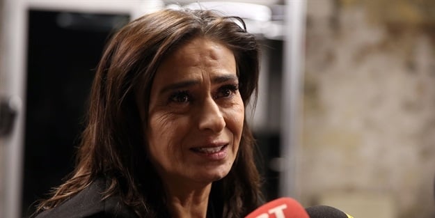 CHP'ye şarkısını vermeyen Yıldız Tilbe'ye linç girişimi
