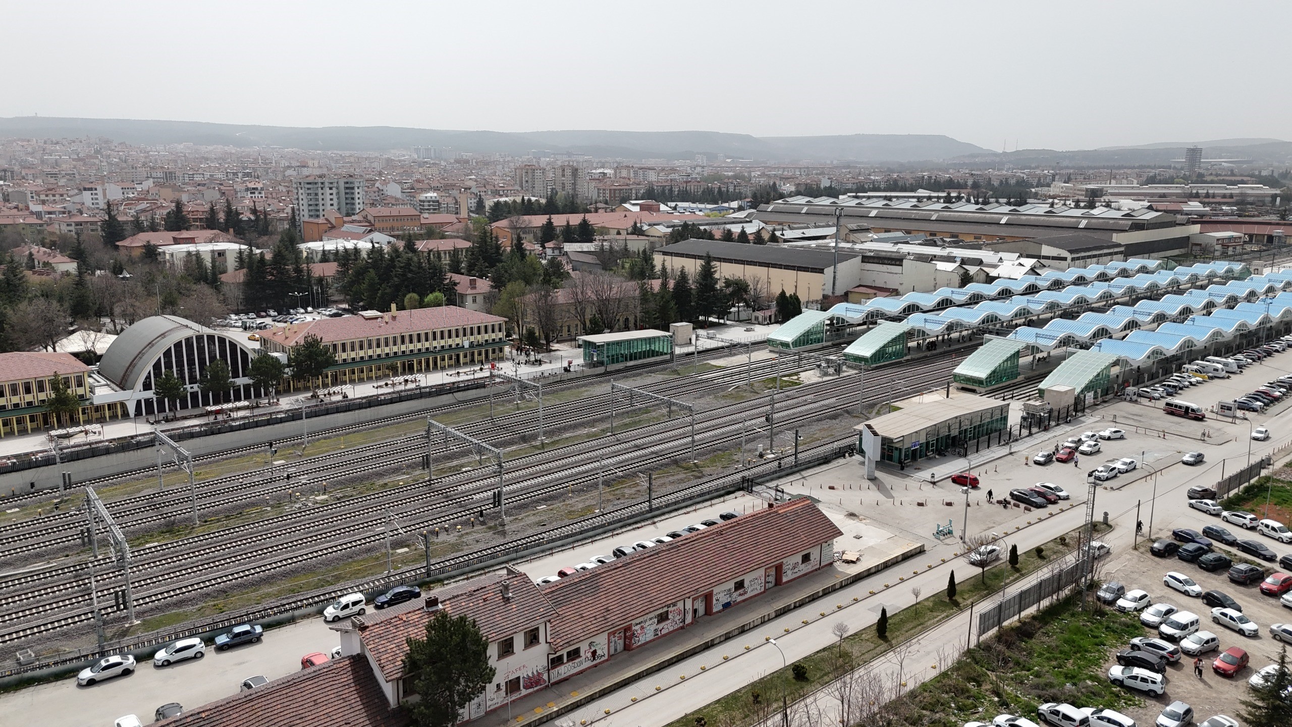 CHP’yi iktidara taşımaya çalışıyordu! Temel Bey israf demişti şimdi yer kalmadı