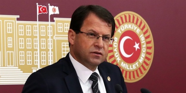 Aday gösterilmeyince istifa etti