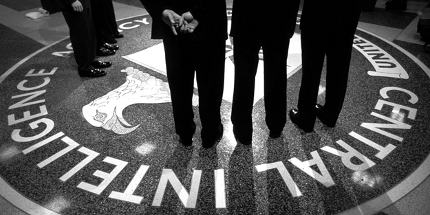 CIA ajanından bomba Rusya uyarısı
