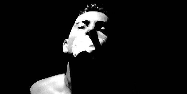 CIA'den 'tiksindirici' işkence itirafı