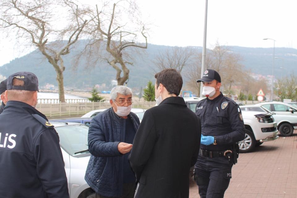 Cide’de kurallara uymayan 65 yaş üstü vatandaşlara ceza yağdı 