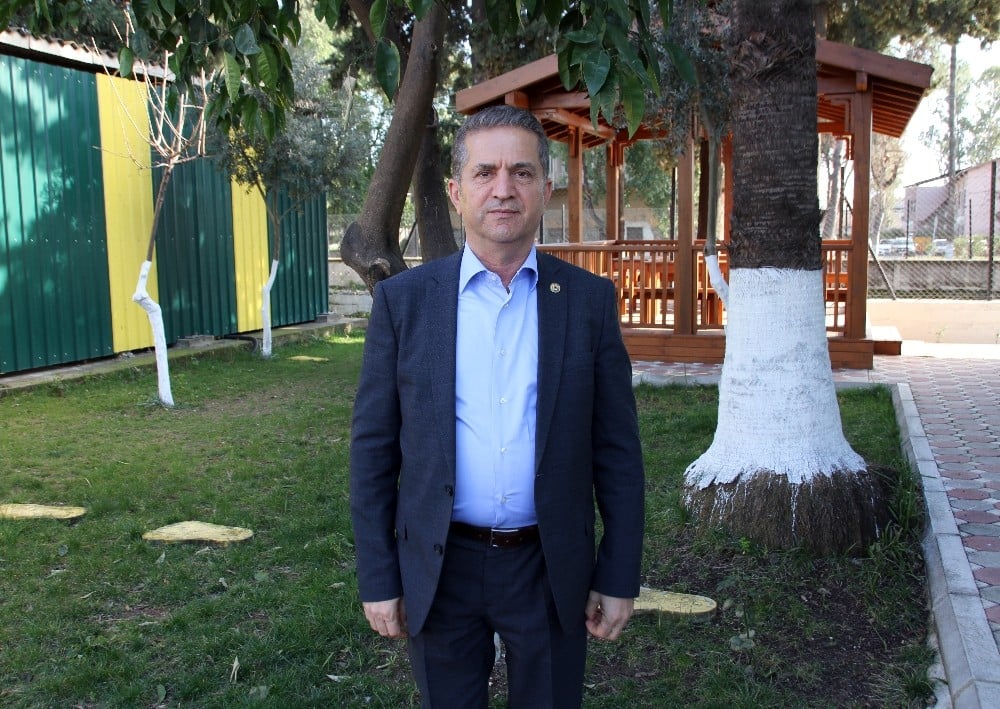 Çiftçi elektrik kesintilerinden dertli 