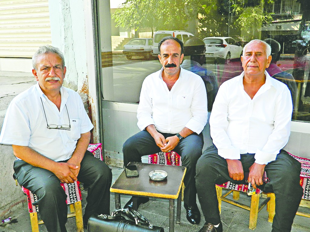 Çiftçi yardım bekliyor