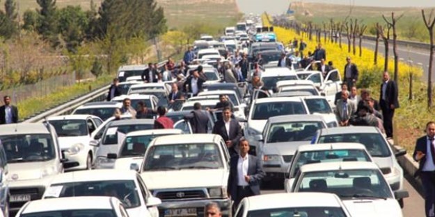 AK Partililerin yolu kesildi