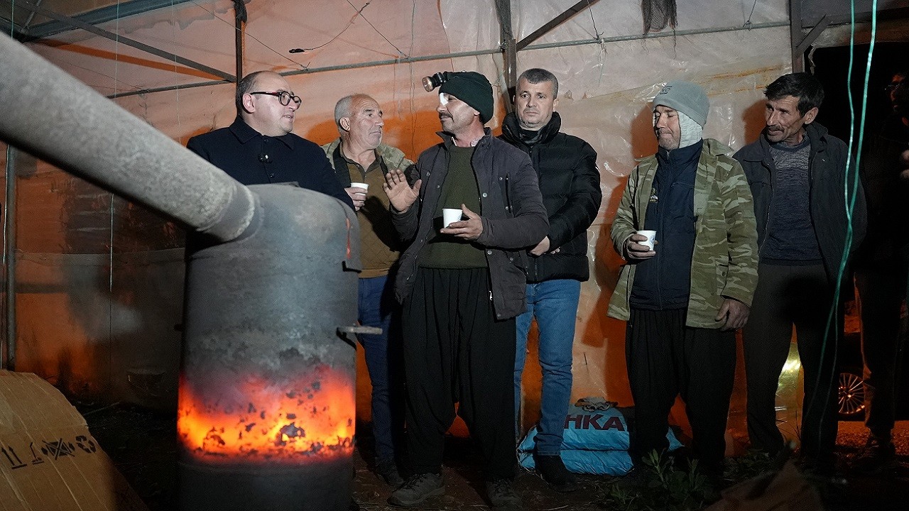 Çiftçiler don nöbetinde sabahladı! Sibirya soğukları Mersin’i vurdu