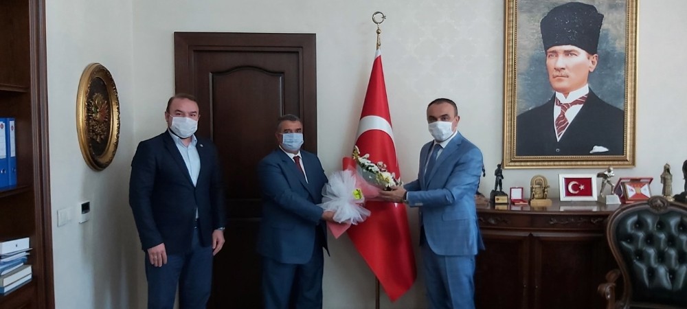 Çiftçiler Günü korona virüs nedeniyle buruk kutlanıyor. 