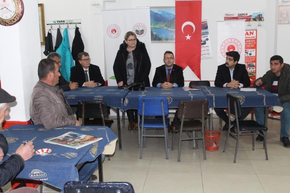 Çiftçilere hayvan gübresine ilişkin bilinçlendirme çalışmaları 